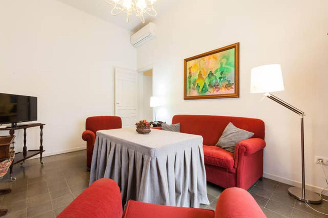 Apartamentos Rg Arenal Севілья Номер фото